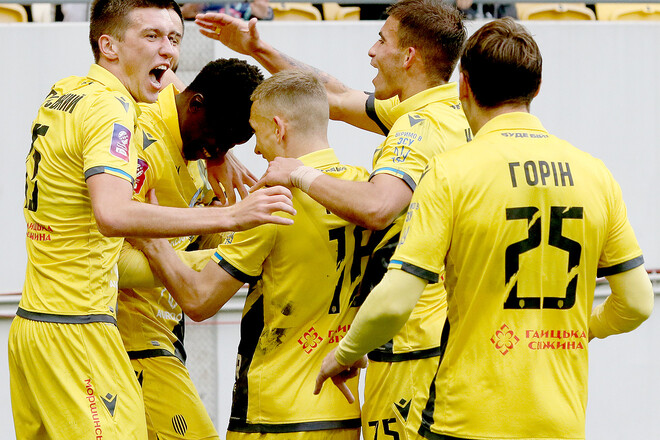 Новый тренер Руха утвердил список спаррингов на межсезонье