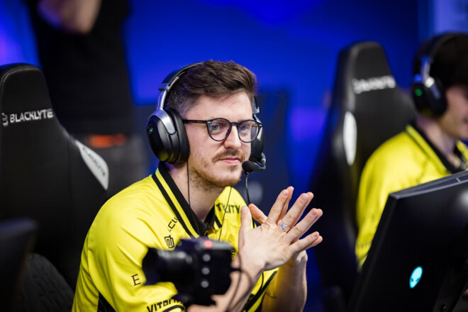 «Разочарован тем, что произошло». Капитан Vitality о разгроме в первой игре