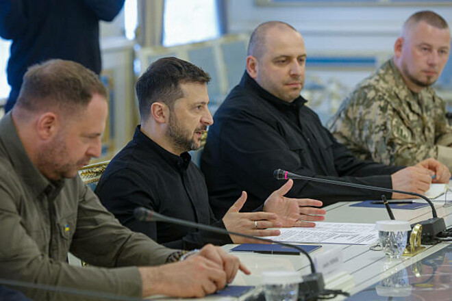 Володимир ЗЕЛЕНСЬКИЙ про 1 мільйон російських втрат: «Їх це не хвилює»