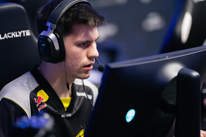 NAVI сыграет против французов во втором туре Austin Major. Это не Vitality