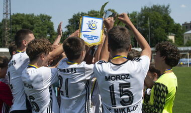 ДЮФК Ника 05 из Ивано-Франковска стала победителем ЧУ U-15 в Первой лиге