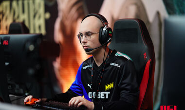 NAVI – Cyber Goose. EWC 2025. Гранд-финал отборов. Смотреть онлайн. LIVE