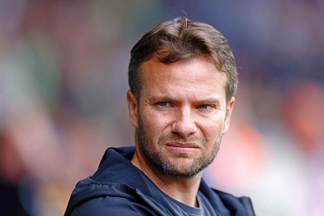 В английском клубе, где играет украинец, нашли кандидата на пост тренера