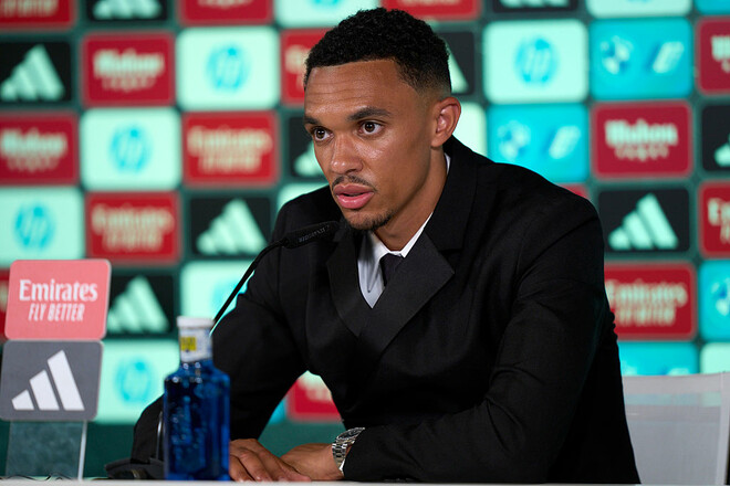 ВИДЕО. Трент Александер-Арнольд рассказал о переходе в Реал