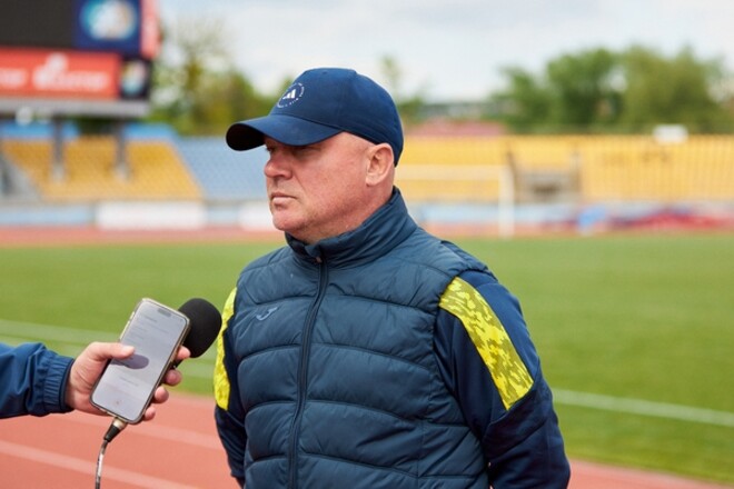 ХАРЧЕНКО: «Як розраховувати на результат, якщо перебувати в центрі поля?»