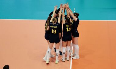 Сборная Украины потерпела разгромное поражение в Золотой Евролиге от Швеции