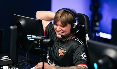 s1mple в шаге от плей-офф Мейджора – известен соперник FaZe в 4-ом туре