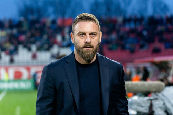 Almost a year without work. Roma's legend can lead a famous Italian club