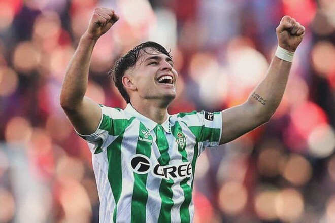 ОФИЦИАЛЬНО. На перспективу. Бетис подписал новый контракт с воспитанником