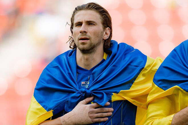 Борнмут снизил цену на Забарного. Известно, за сколько его продадут в ПСЖ