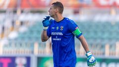 ОФИЦИАЛЬНО. Бывший голкипер сборной Украины завершил карьеру
