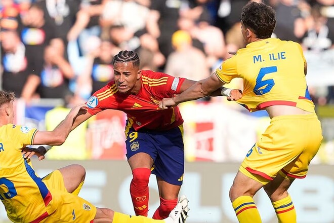 Два гола за три минуты. Испания избежала сенсации в матче Евро U-21