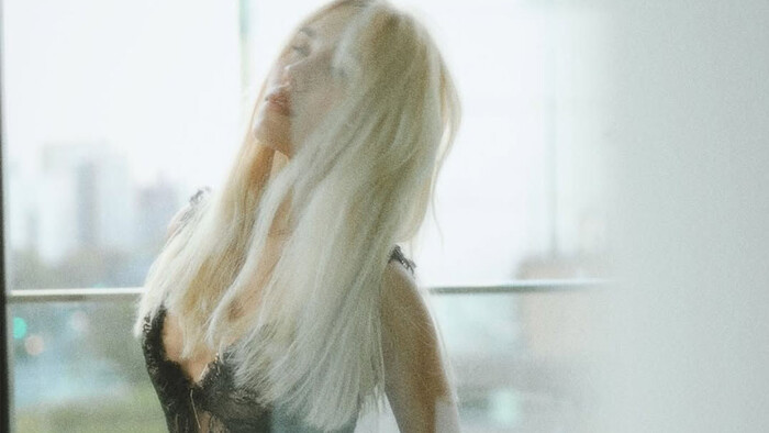 ФОТО. Новая девушка Бражко разорвала соцсети сексуальными кадрами