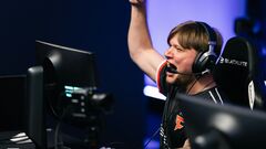 Украинец s1mple вместе с FaZe Clan пробился в плей-офф Мейджора по CS2