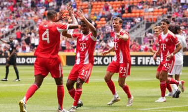 ВИДЕО. 3 гола за 4 минуты. Бавария громит Окленд Сити в первом тайме