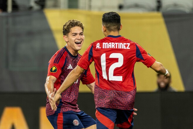 Безумный камбек и вырванная победа. Коста-Рика обыграла Суринам