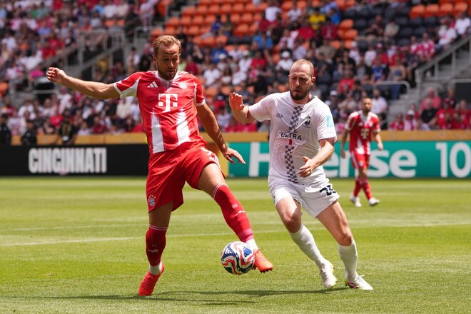 Когда в последний раз Бавария забивала 10 голов в одном матче?