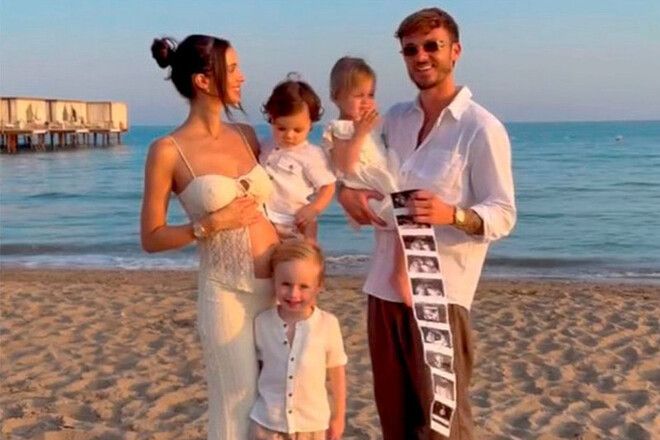 Photo. The football player of England will have a second pair of twins