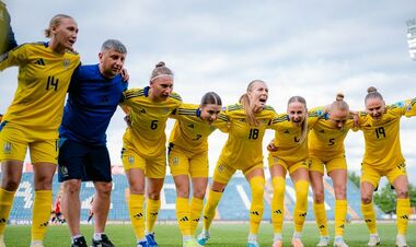 Пятенко объявил заявку женской сборной Украины на спарринг с Польшей