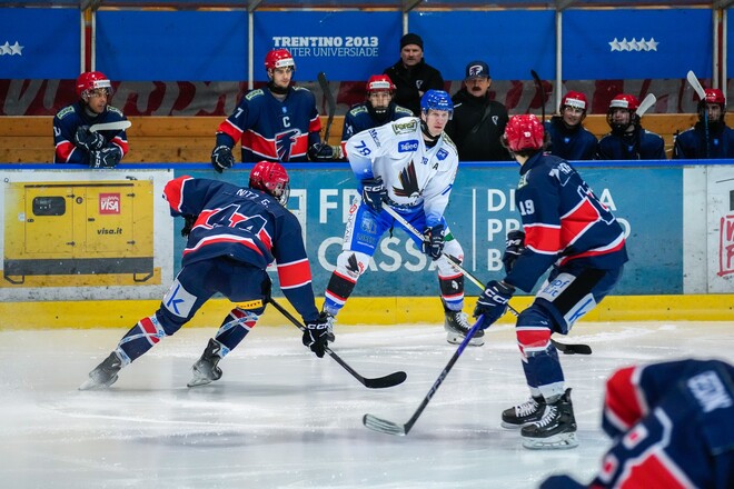 Ветеран Андрій Міхнов продовжить кар'єру у 41 рік