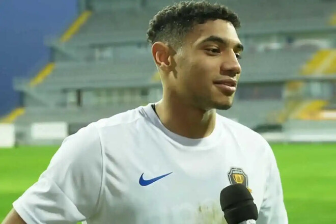 Источник: экс-игрок Днепра-1 может вскоре вернуться в УПЛ