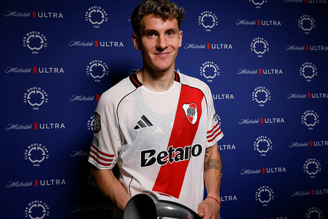 Он забил ключевой гол. Назван лучший в матче Ривер Плейт с Урава Редс