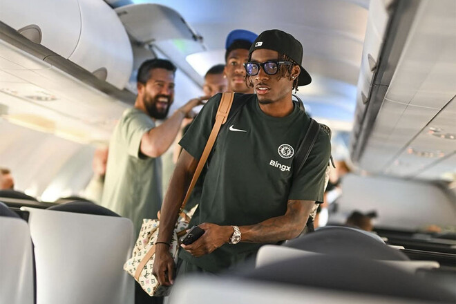 ФОТО. Одноклубник Мудрика сразу после матча пошел в ночной клуб