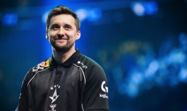 ОФИЦИАЛЬНО: Игрок HooXi подписал контракт с Astralis