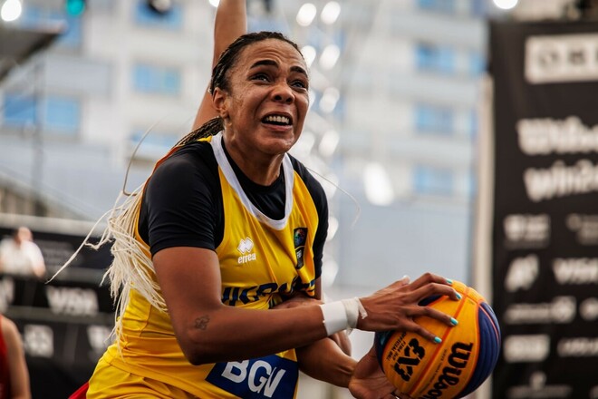 Сборная Украины по баскетболу 3х3 обыграла Германию в Женской серии