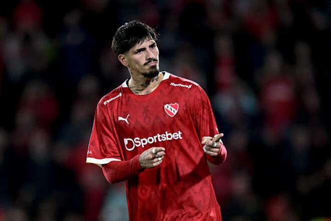 Месси в восторге от него. Барселона близка к трансферу защитника