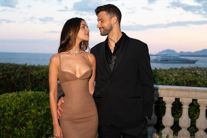 A star tennis player with a new sweetheart lit up at Beyonsee concert
