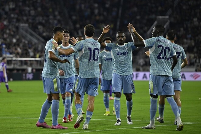 ВІДЕО. Як Ювентус відвантажив аж чотири м'ячі Аль-Айну за тайм у матчі КЧС