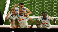 I had to interrupt: Pachuk and RB Salzburg had a match of the CCC for three goals