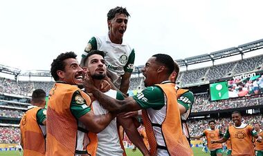 ВИДЕО. Преимущество удвоено. Палмейрас снова забил в ворота Аль-Ахли