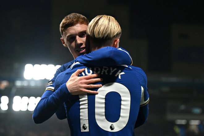 Звезда Челси хочет поговорить с Мудриком. Все из-за плохих новостей