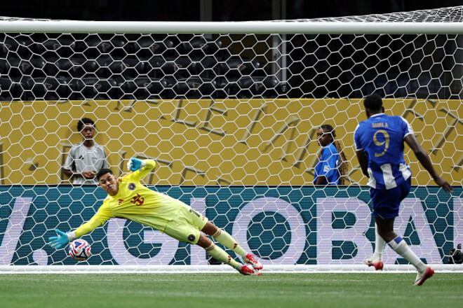 ВИДЕО. Отсидеться не получится: Порту забил Интер Майами с пенальти