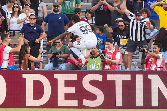 ВИДЕО. Ботафого шокировал ПСЖ. Игорь Жезус открыл счет в матче