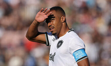 «Это история». Капитан Ботафого объяснил победу над ПСЖ на КЧМ-2025