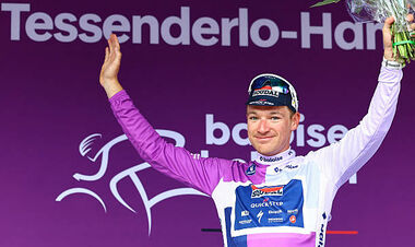 Тур Бельгии 2025. Индивидуальную разделку выиграл Итан Хейтер