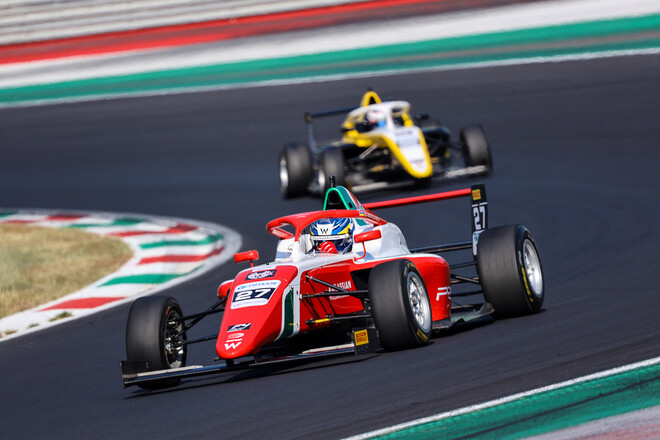 Украинец в шаге от поула в Италии. Бондарев завоевал первый ряд Формулы-4