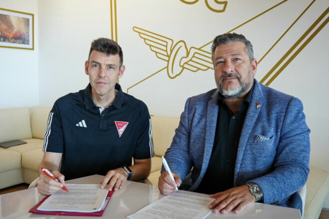 ОФИЦИАЛЬНО. Экс-тренер львовских Карпат возглавил клуб в Венгрии