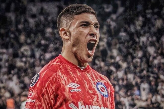 Претендент на премію Пушкаша. У Аргентині забили гол у стилі Ібрагімовича