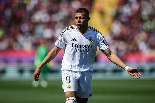 Мбаппе обратился к фанатам после катастрофы против Барселоны