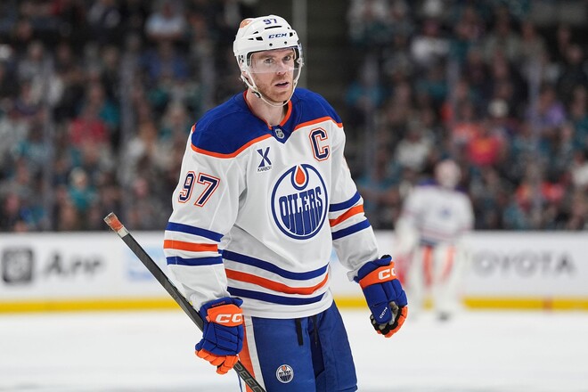 Макдевід повторив досягнення Вейна Гретцкі. Попереду тільки двоє 