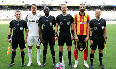 Лос-Анджелес – Эсперанс. Смоляков в резерве. Смотреть онлайн LIVE