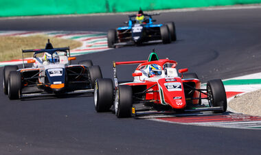 Формула-4. Українець Бондарев стартує 2-м у Італії. Дивитися онлайн LIVE