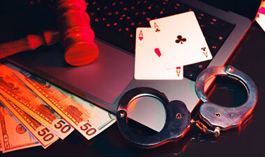 Массовый рейд в Таиланде завершился десятками арестов в нелегальном казино