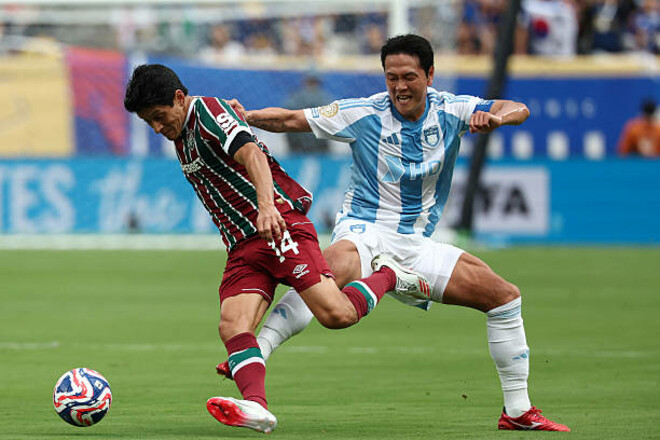 Игра с суперкамбэком. Флуминенсе одержал победу над Ульсан ХД