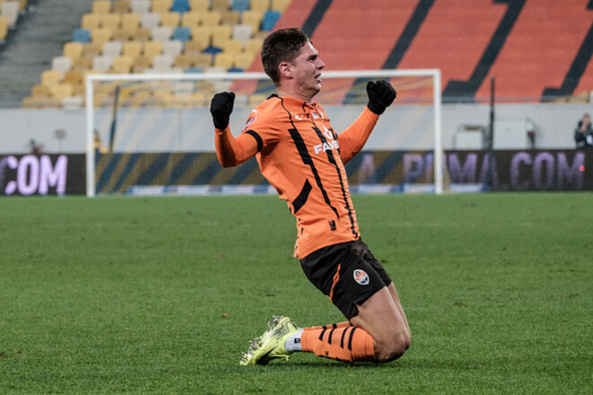 Европейский топ-клуб готовит новое предложение по звезде сборной Украины