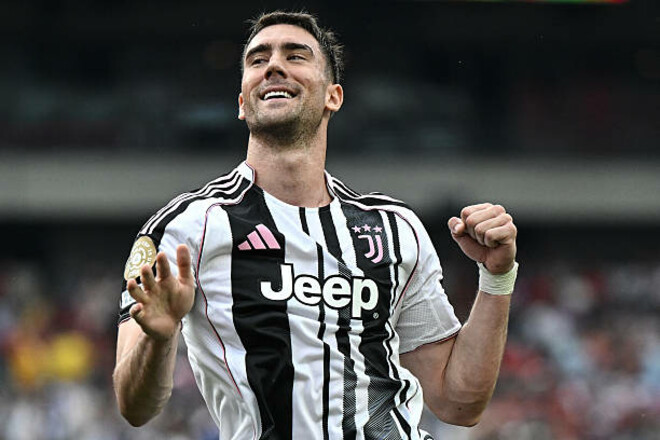 ВИДЕО. Как Влахович установил разгромный счет в матче Ювентус – Видад